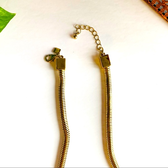 Statement necklace gold chain - Picture 2 of 6